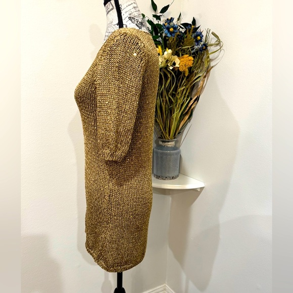 Roberto Collina Gold w/Sequence/ Flutter Sleeves/ Round neckline/ Italian Tunic - Picture 6 of 10